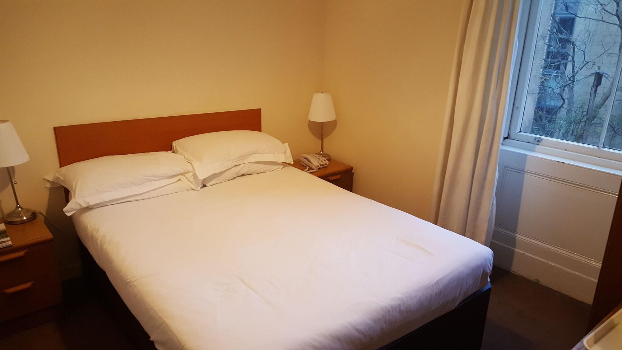 Mclays Guest House Glasgow Eksteriør bilde