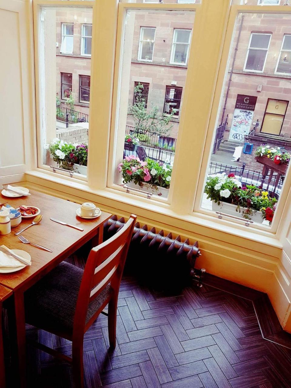 Mclays Guest House Glasgow Eksteriør bilde